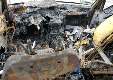 2006 Saab 9-5 Base z USA, uszkodzony, nr VIN YS3ED49G863521498